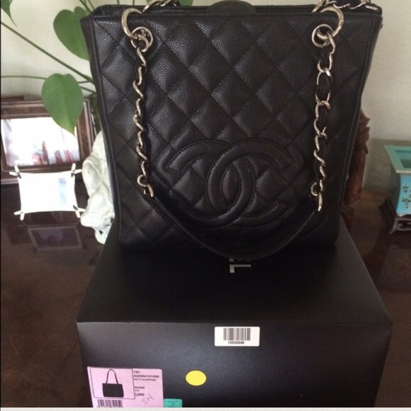 Beautiful Chanel bag, Authentic guarantee! - Picture 1 of 8